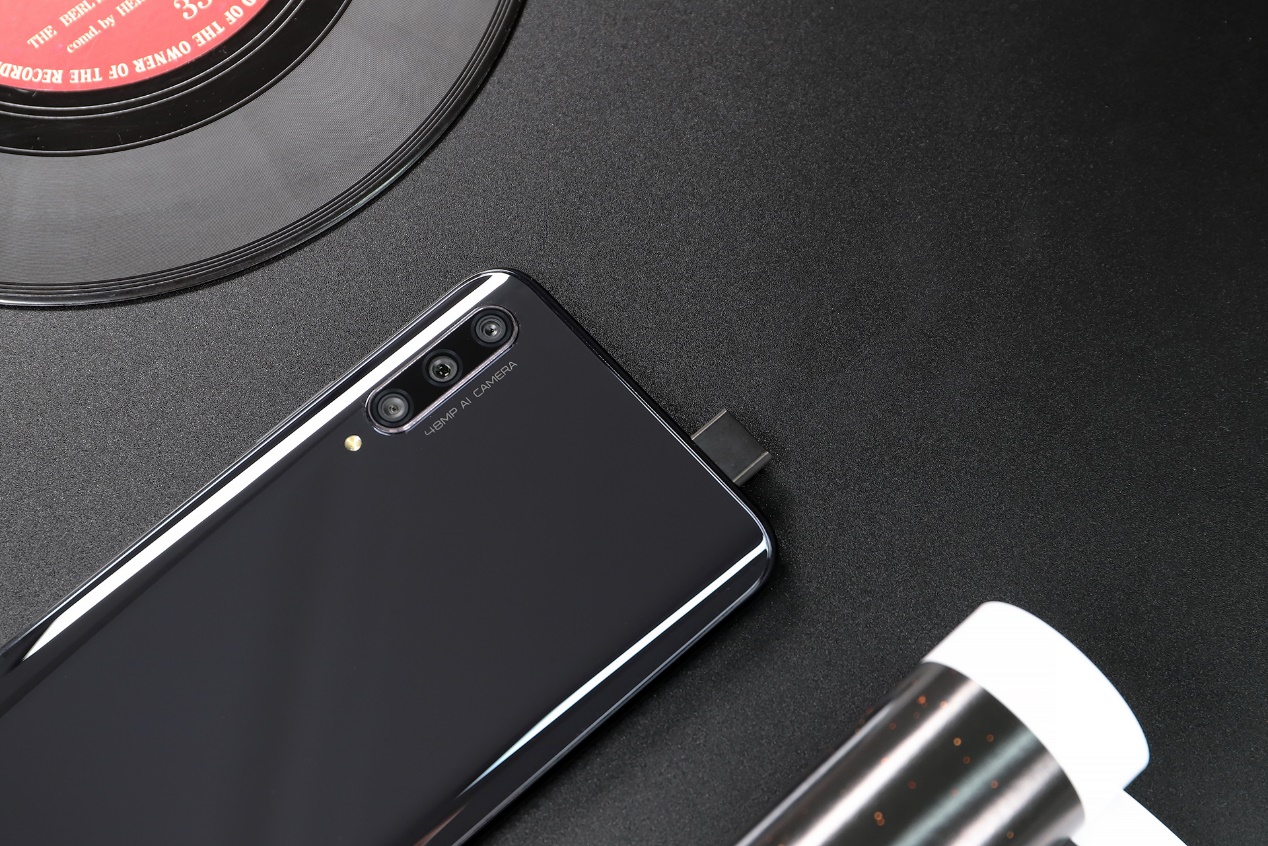 旗舰级的实力 荣耀9X PRO详细评测