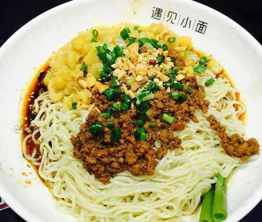 烤鱼遍地开花，“小而美”成餐饮业新趋势