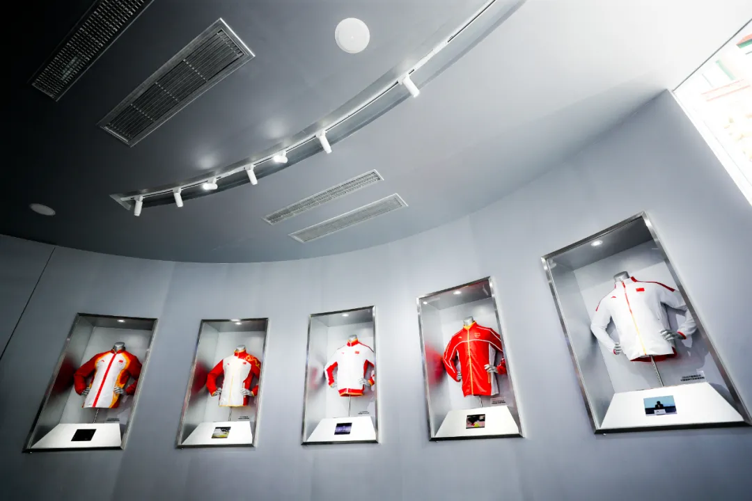 安踏「奥运主题」快闪店 · 全国第1站