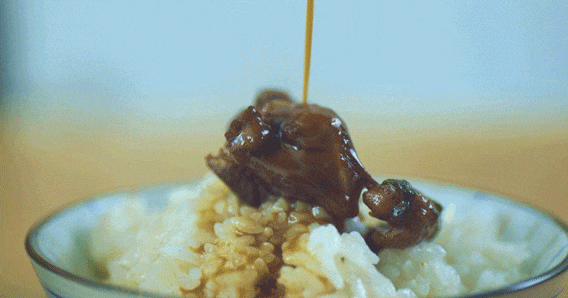 “烂大街”的黄焖鸡，为何生意这么好