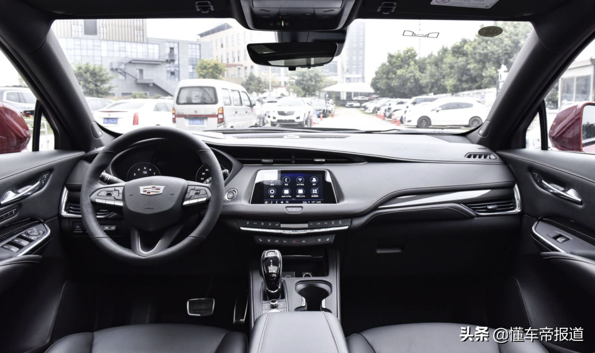 新车 | 售价26.17万-35.47万元，2022款凯迪拉克XT4上市，动力升级