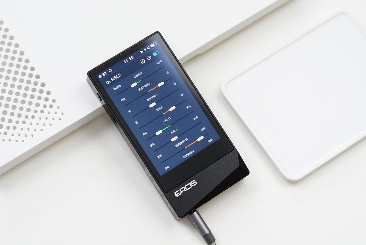 中国人自己的“爱国者”播放器，无损格式通吃，质价比优异