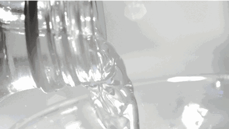 桶装水福利，仅9.9元购买22升怡宝桶装水，深圳全市配送上门