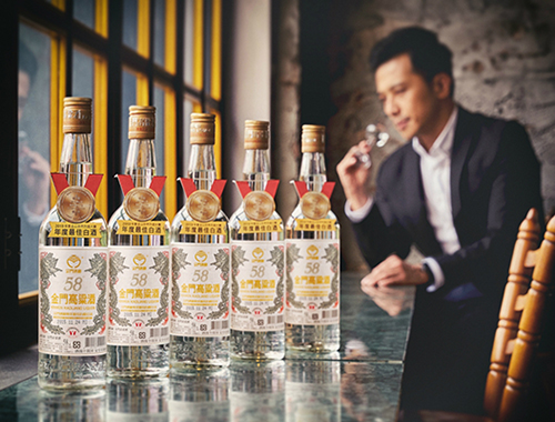 「58度金门高粱酒垂直年份典藏组」掀收藏热