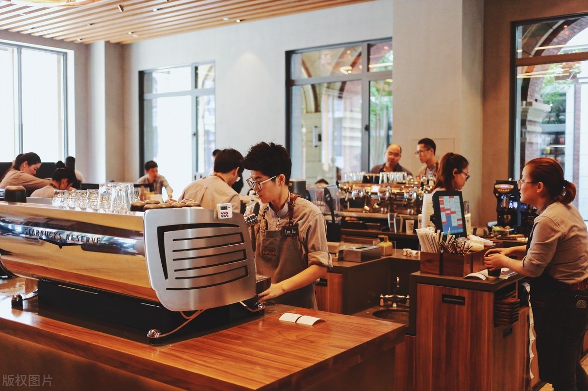投资星巴克开店：带你走进真正的星巴克