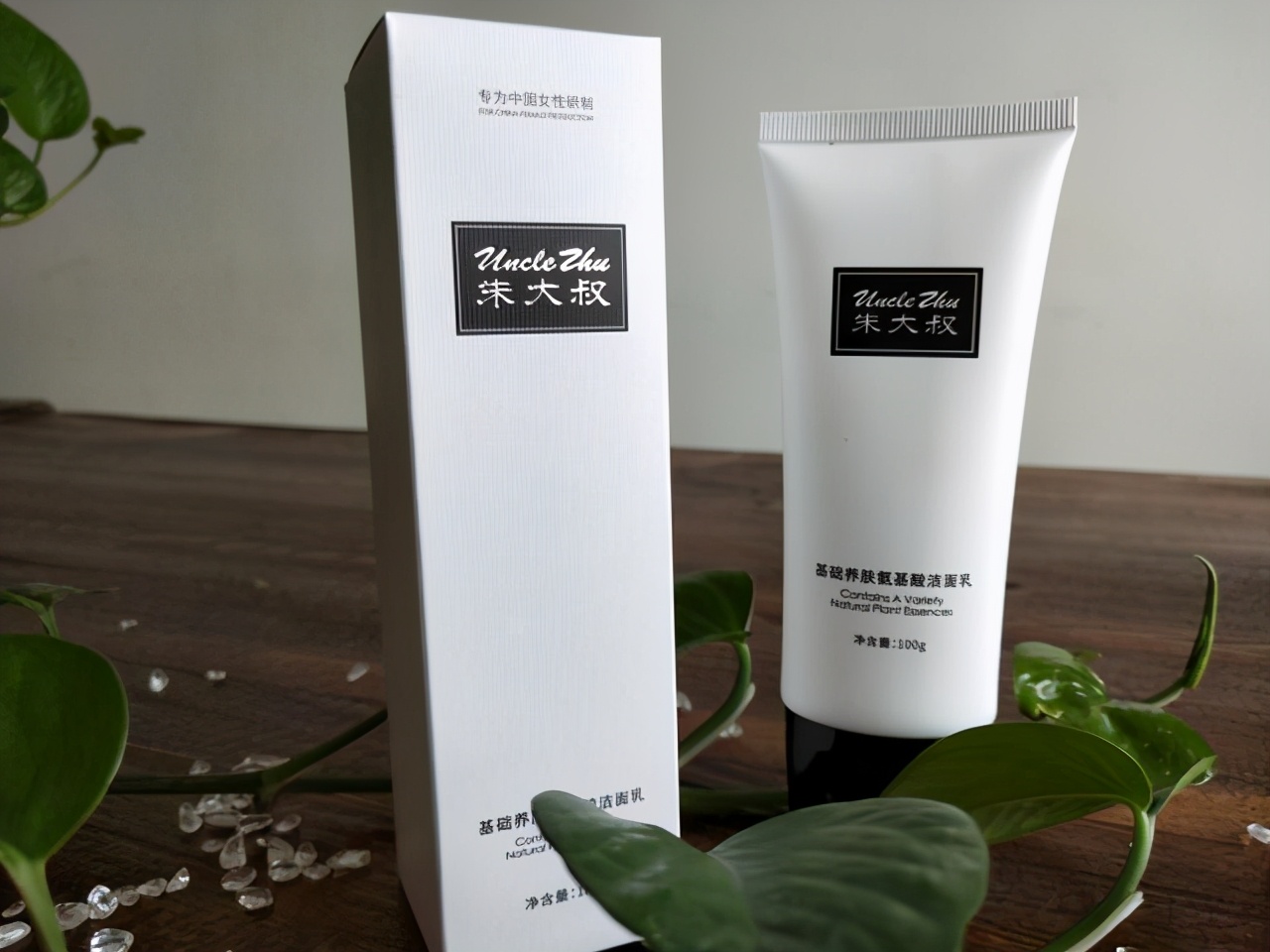 这些洗面奶帮助深层净化肌肤，排除污浊和细菌，令肌肤净透无瑕