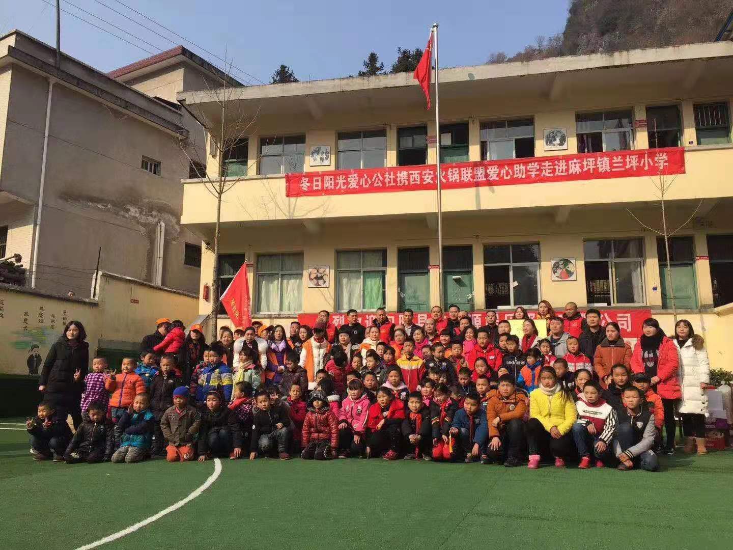 光头串烧周密：跨国加盟店铺管理促品牌成长，勤学习促品牌增值