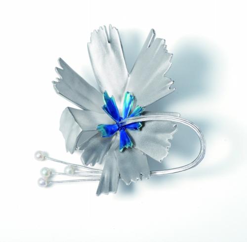 阮仕珍珠国花胸针惊艳G20