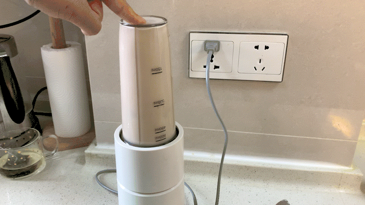 清凉初夏之饮品DIY，榨汁机vs榨汁杯，使用横评及心得分享