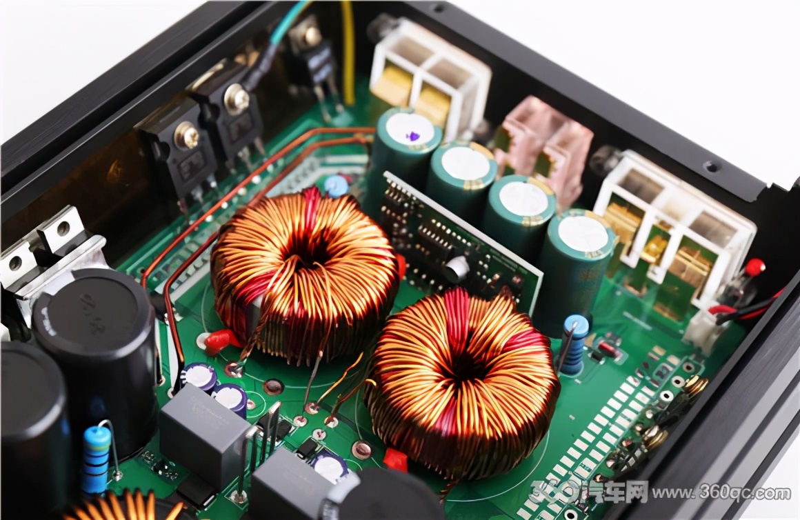 HiVi-Swans惠威EA-800单声道功放 小体积易安装给低音添把火