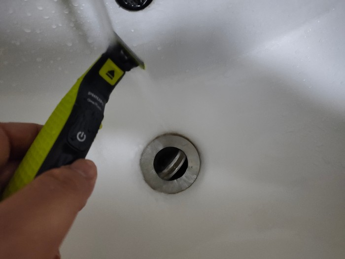 胡须也可以修剪得很精细，飞利浦小T剃须刀详细体验