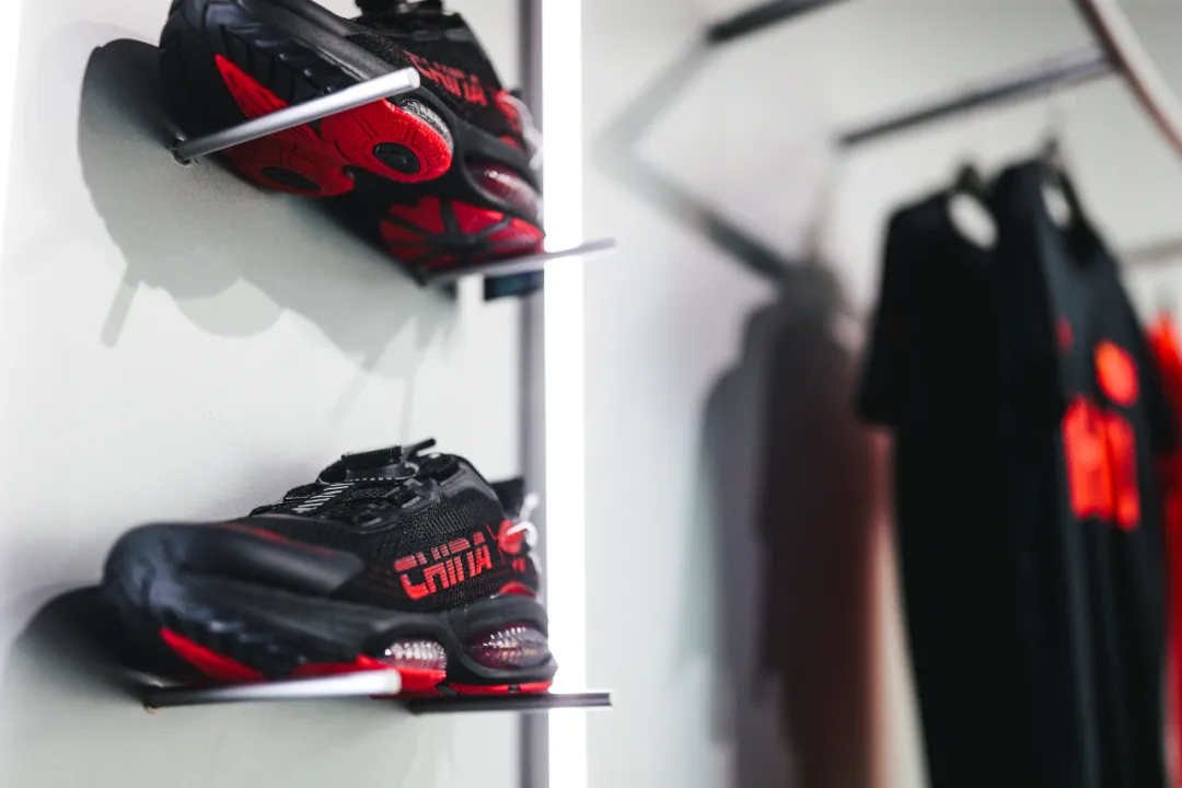 安踏「奥运主题」快闪店 · 全国第1站