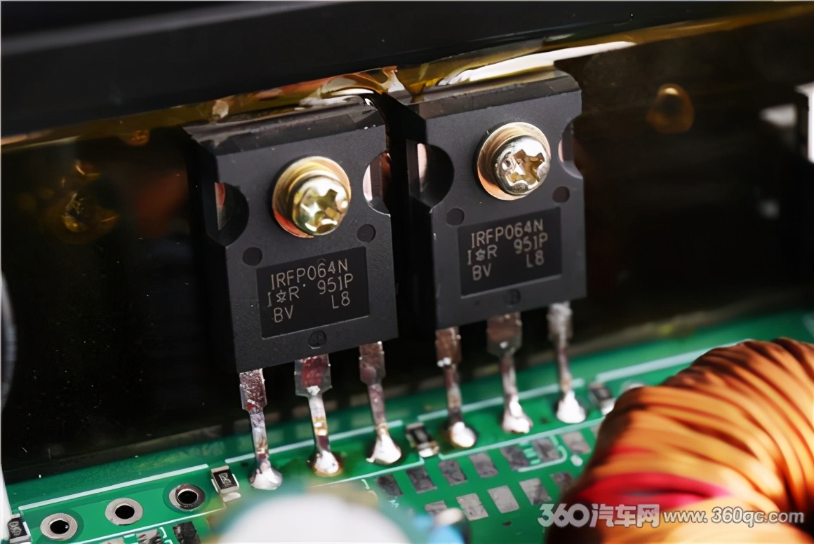 HiVi-Swans惠威EA-800单声道功放 小体积易安装给低音添把火