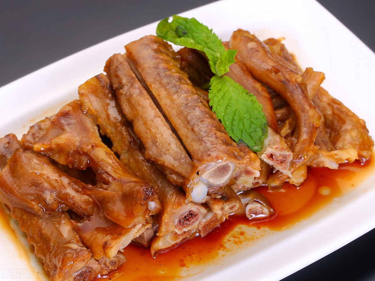 “百年老卤水”为何不变质还更香呢？原来有这么多门道，长见识了