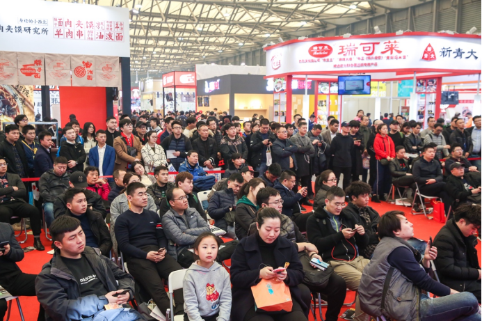 “紫燕百味鸡”受邀参加CFA餐连盟 · 2021上海国际餐饮连锁加盟展