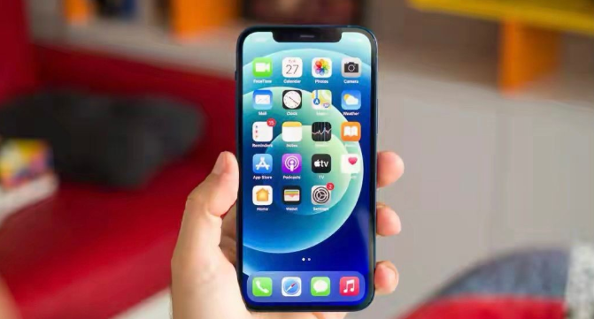 别等iPhone 13了！目前这4部智能手机就很值得选，好看又能打