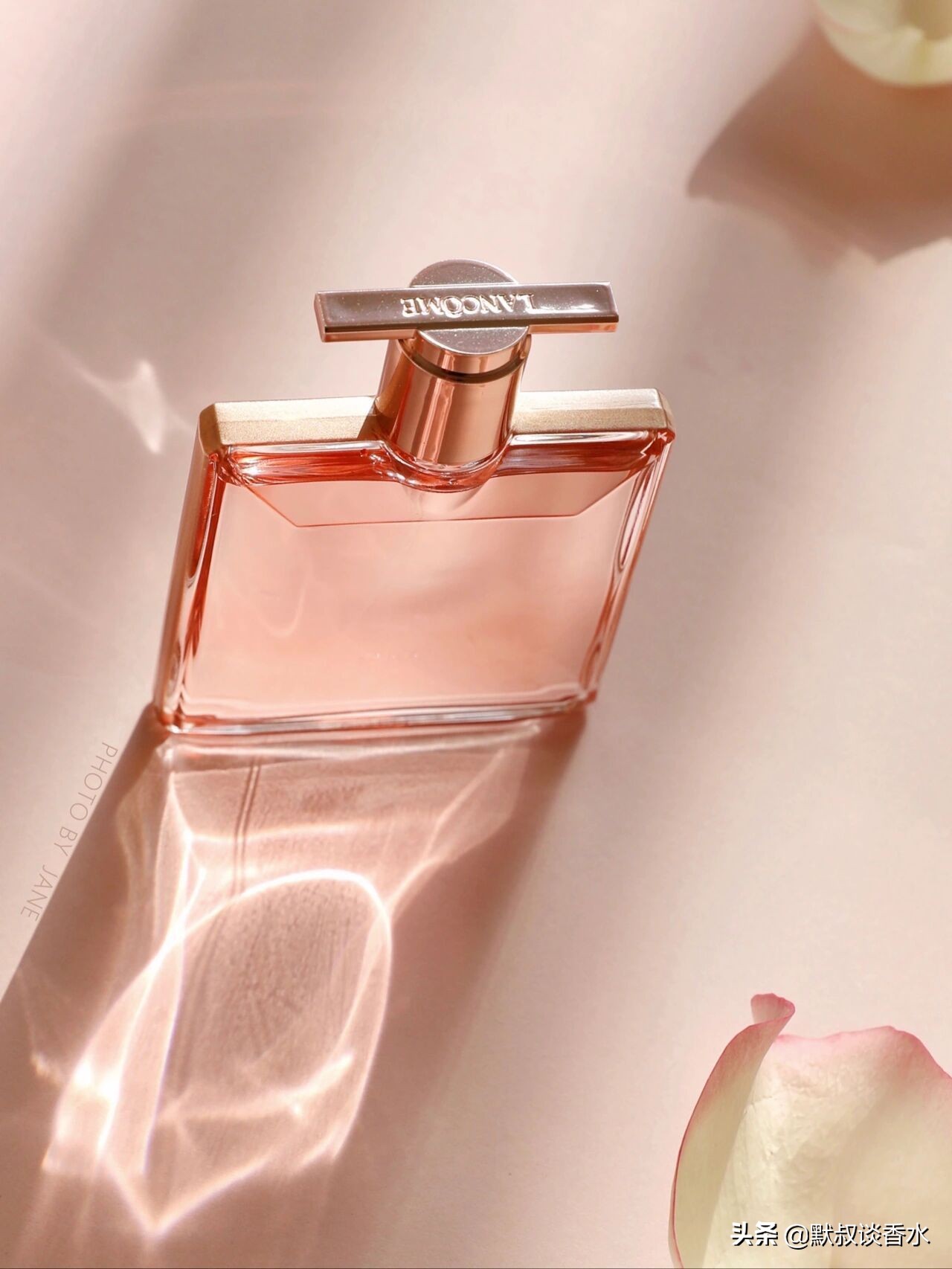 兰蔻 偶像（是我）瓶身超薄的甜美花果香香水