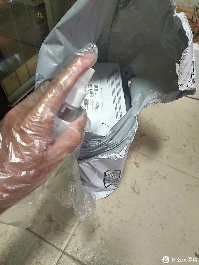 西部数据14TB移动硬盘晒单及拆解分析硬盘的磁记录方法