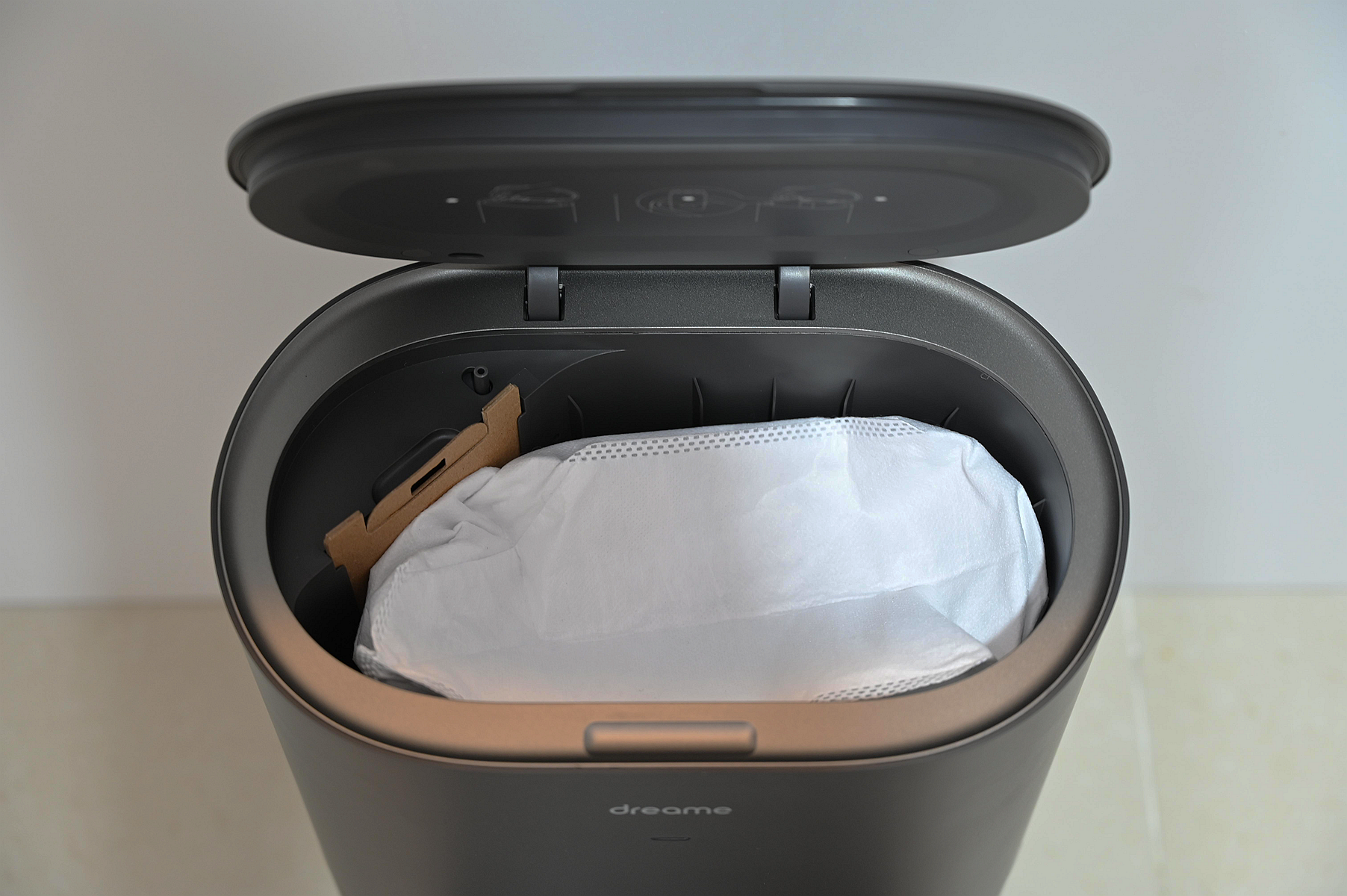 “懒人”们的福利工具，追觅自动集尘扫拖机器人L10 Plus体验