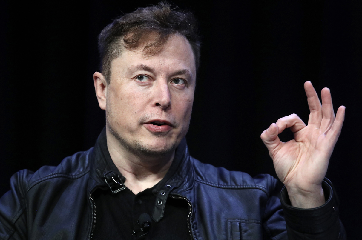 马斯克又摊上麻烦了，被小股东告了！索赔130亿美元
