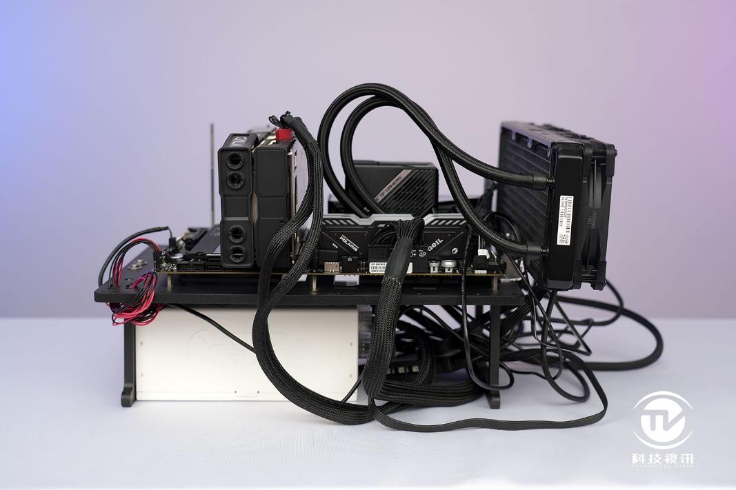 285MB每秒极速输出 体验希捷银河Exos X20企业级硬盘