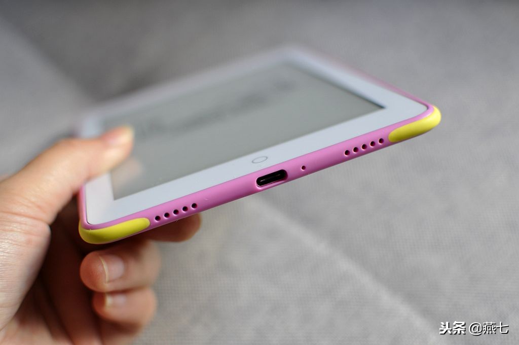 用安卓系统做电子阅读器，你还会拿Kindle盖泡面吗