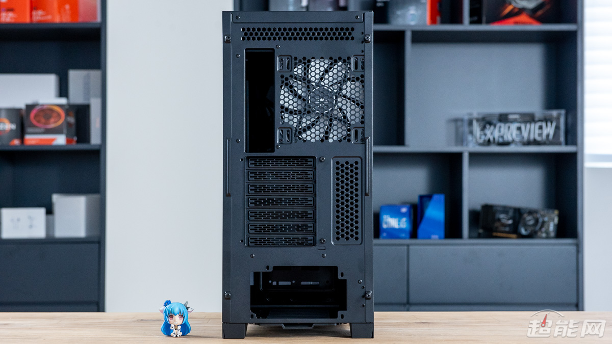 先马黑洞X机箱评测：安静又好用的高性价比之选