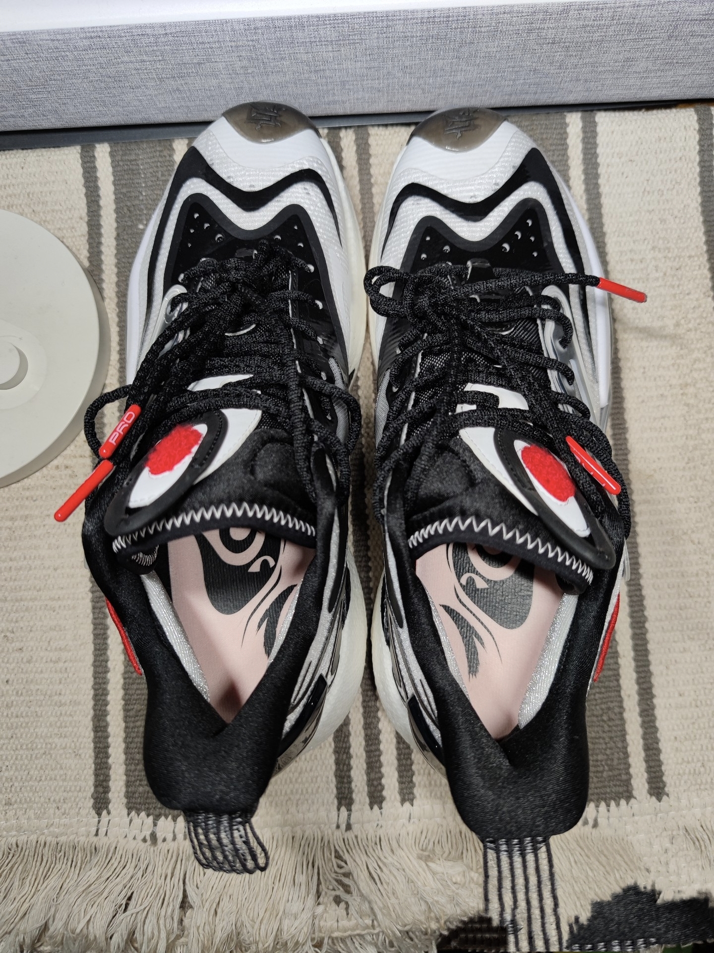 新品！李宁新板鞋好帅，匹克大三角好喜庆，安踏新科技超越李宁？