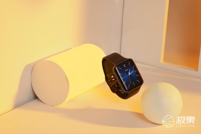 OPPO Watch2上手：全智能手表也有超长续航！双擎混动+魔改安卓