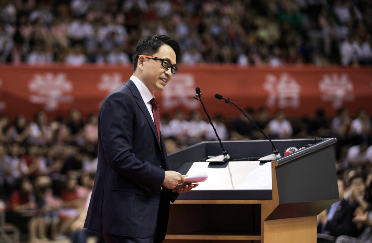 减持蔚来，清仓阿里，高瓴的“作业”还值得抄吗？