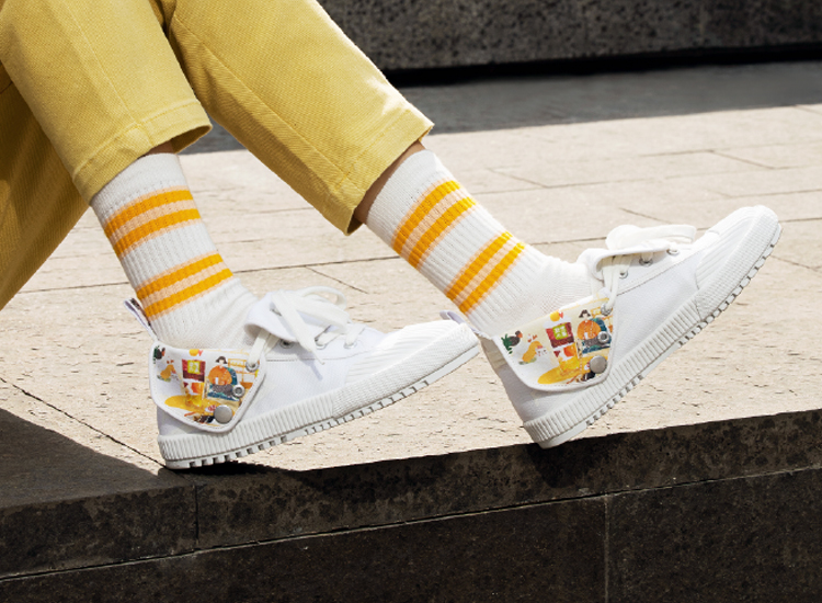 品牌皆可联，万物皆可跨，国货飞跃联名到底有多奇葩？