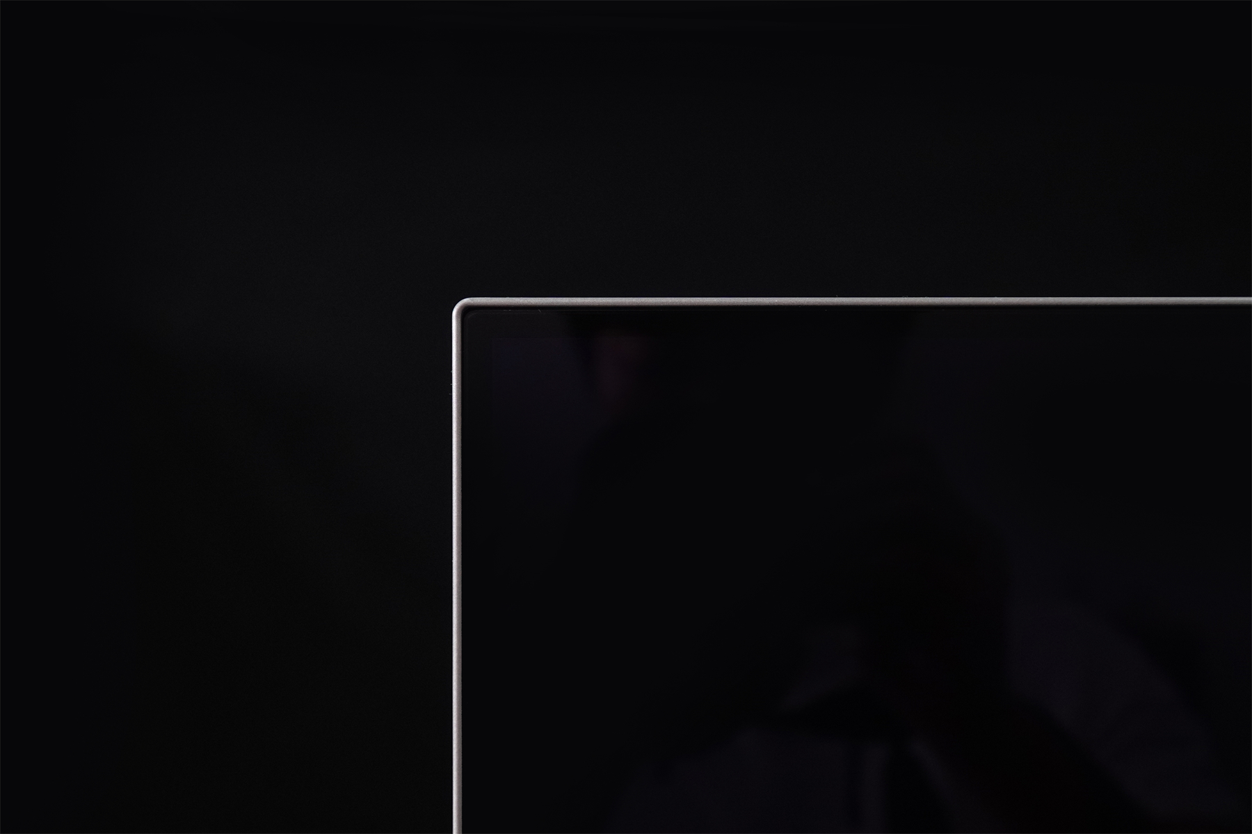 创维G90 OLED显示器评测，一键开启双系统，显示效果起飞