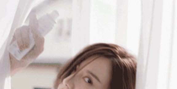 雅漾理肤泉的喷雾，是智商税吗？其实里面的矿物质对皮肤很好