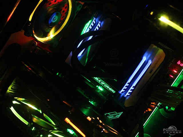 华硕AURA灯效软件教程 跑马灯就是这样来的