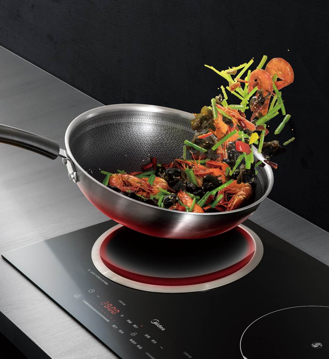 消费生变 美的电磁灶开辟电磁产业新跑道