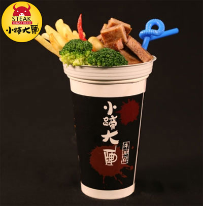 牛排杯加盟连锁品牌 小蹄大牌开发新吃法只为颠覆传统