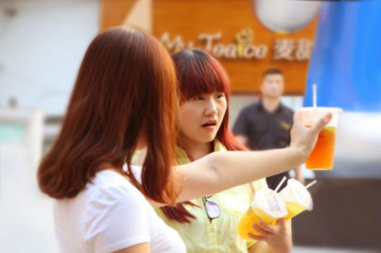 逆市黑马-麦甜艾斯冰淇淋茶饮成市场新欢