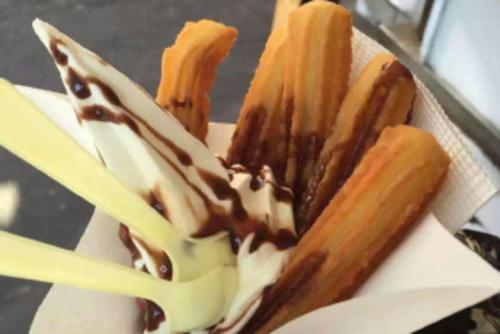 南锣鼓巷10大最值得推荐的美食之地，首选芝士蜜餐厅，你去过吗？