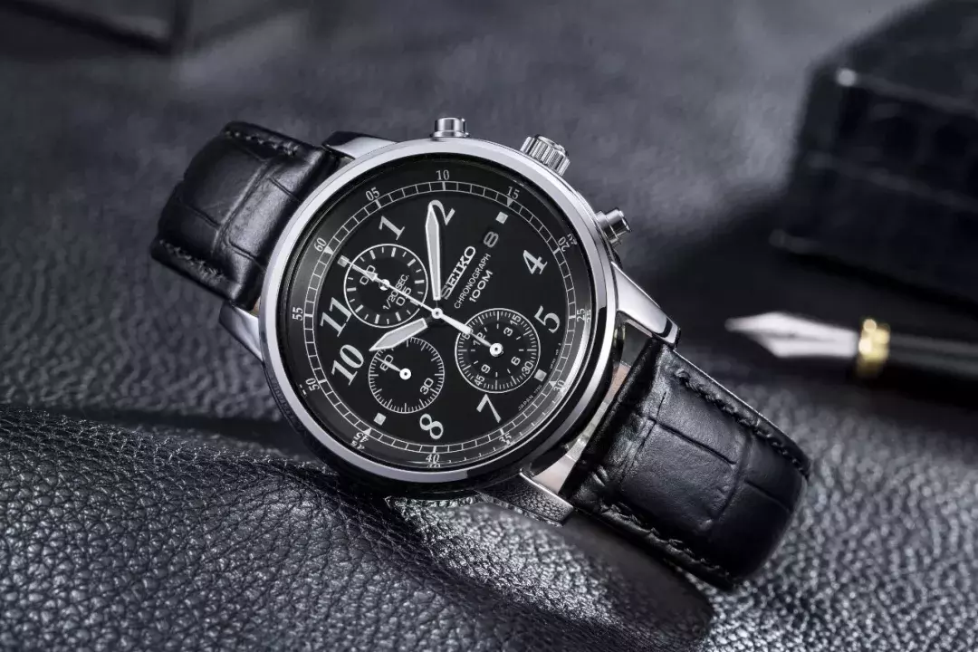 刚毕业想买个阿玛尼？1000多的价格随便买！