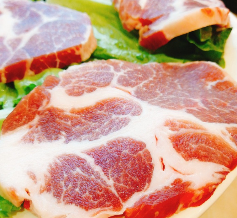 重庆大口吃肉餐馆排行榜：受气牛肉排第一