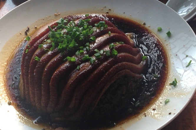 重庆大口吃肉餐馆排行榜：受气牛肉排第一