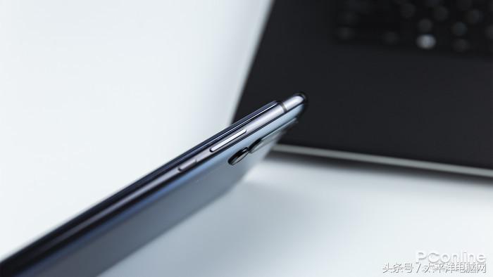 荣耀Magic2评测：麒麟980狂飙，竟藏着智慧生命体