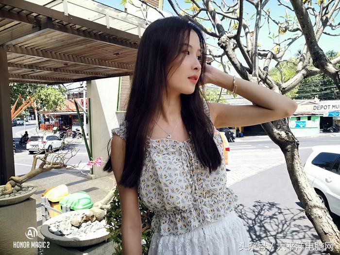 荣耀Magic2评测：麒麟980狂飙，竟藏着智慧生命体