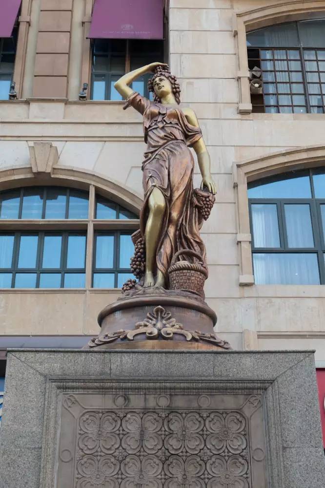 徕卡大光圈镜头配4K全家桶，松下LX10相机の详细测评