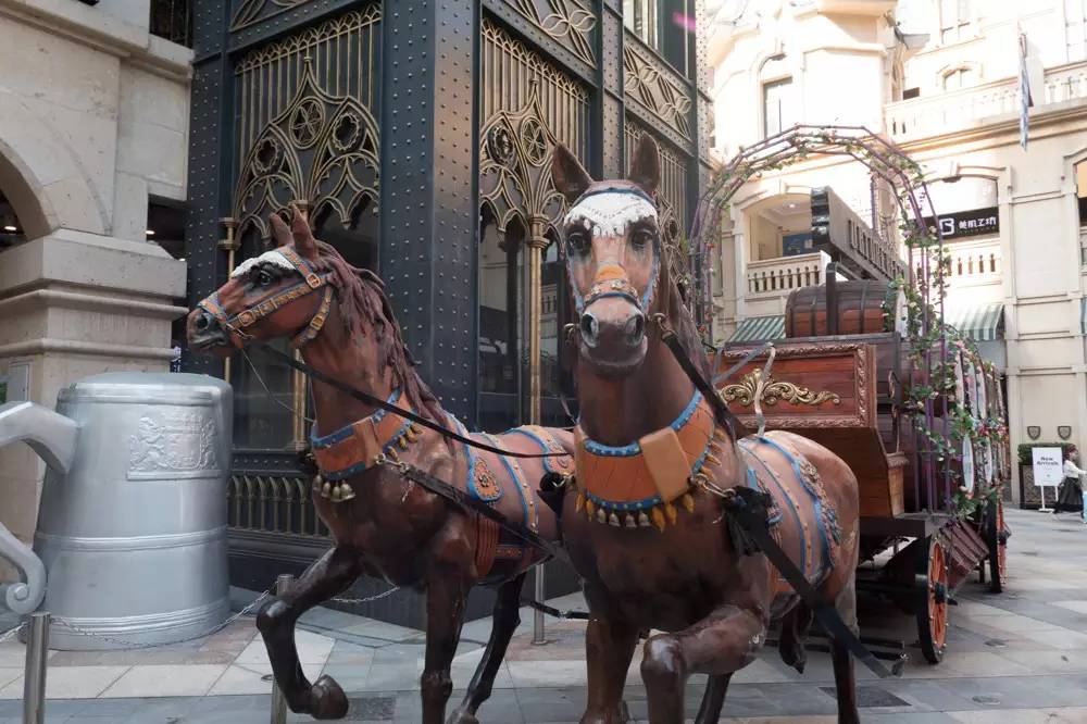 徕卡大光圈镜头配4K全家桶，松下LX10相机の详细测评