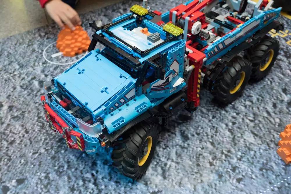 徕卡大光圈镜头配4K全家桶，松下LX10相机の详细测评