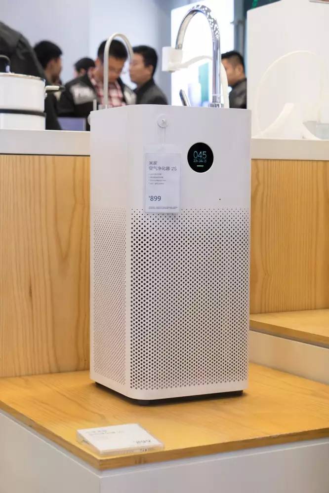 徕卡大光圈镜头配4K全家桶，松下LX10相机の详细测评