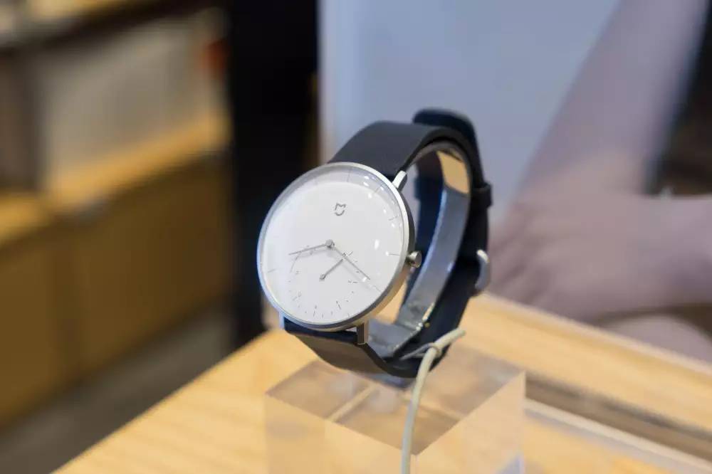 徕卡大光圈镜头配4K全家桶，松下LX10相机の详细测评