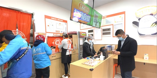 外婆屯卤肉饭打造全新外卖专门店，重新定义外卖业务