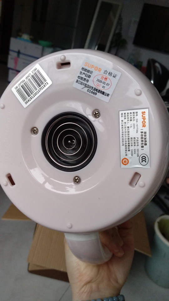 苏泊尔养生壶，可以集蒸蛋，烧水，煮粥，煮鸡蛋，熬汤于一体